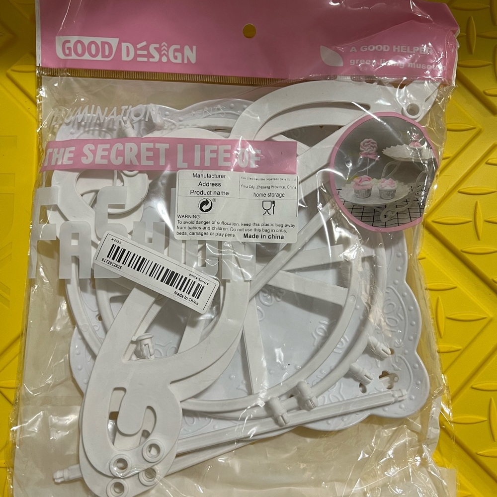 NWT The Pampered Chef White Clay Cookie Mold - Picture 5 of 6